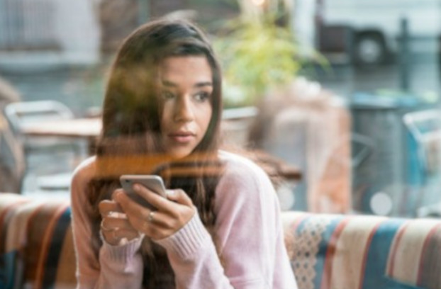 girl drinking coffee dating app